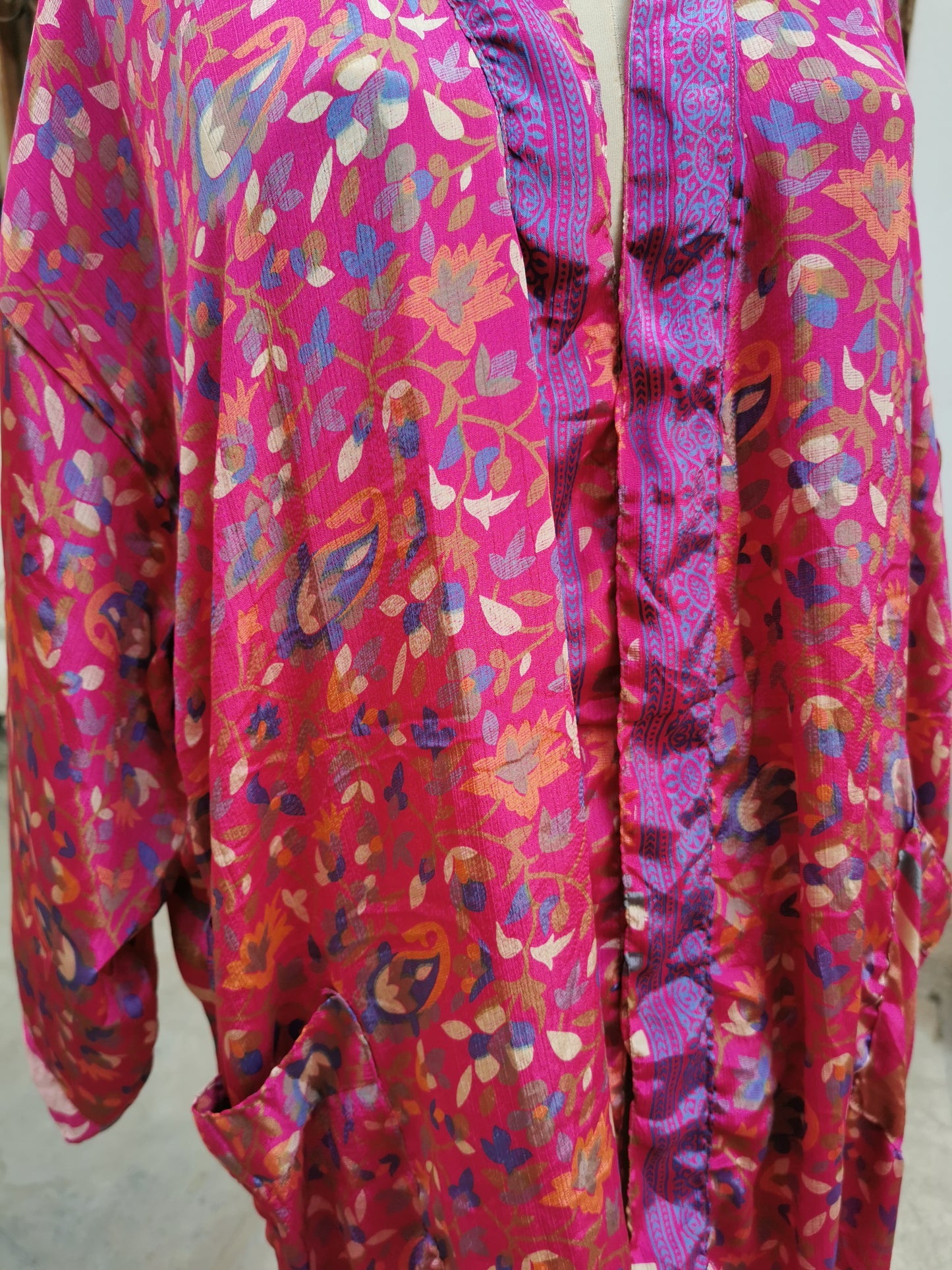 Natasha silk kimono