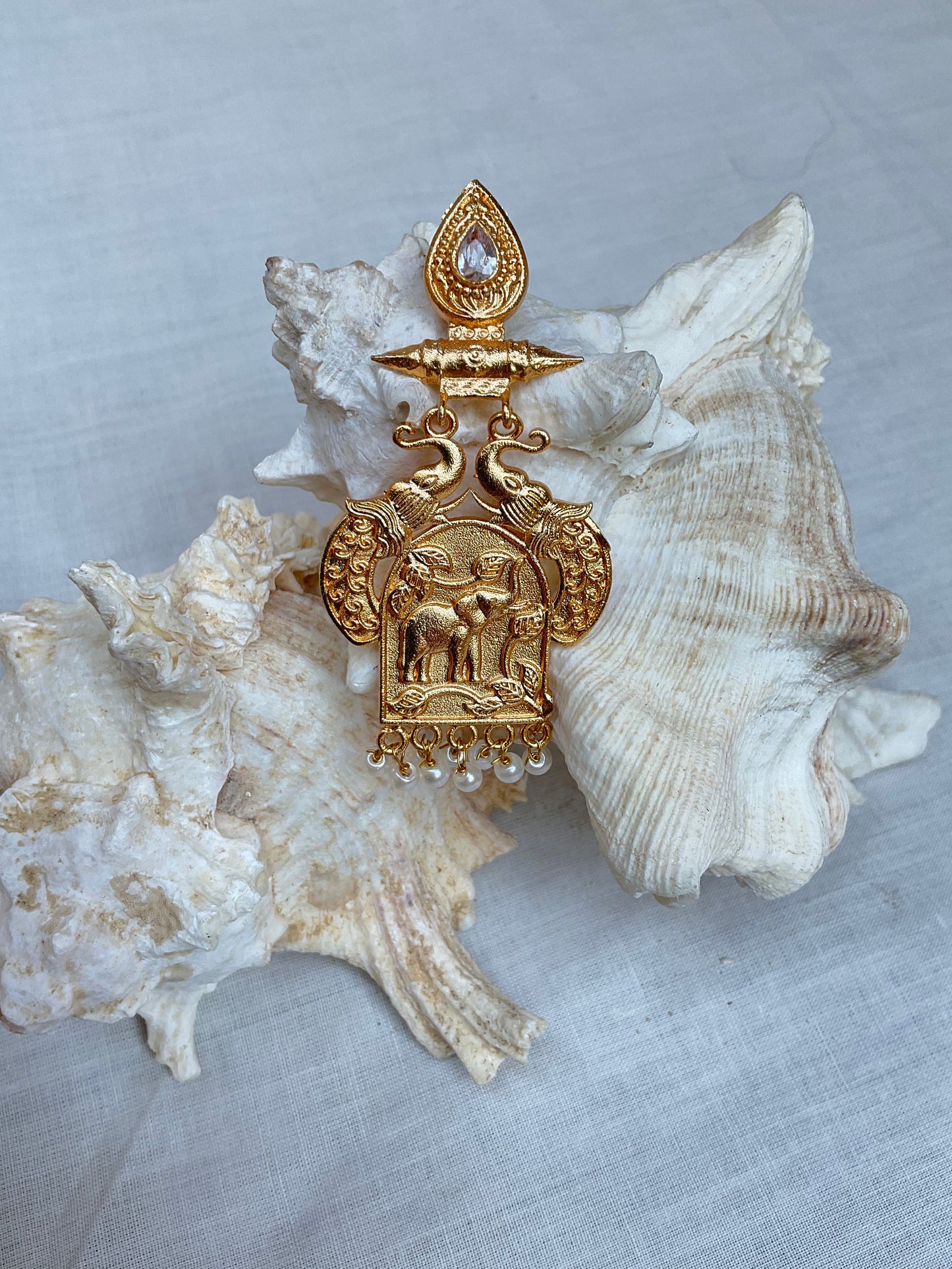 The Royal Alia Earrings