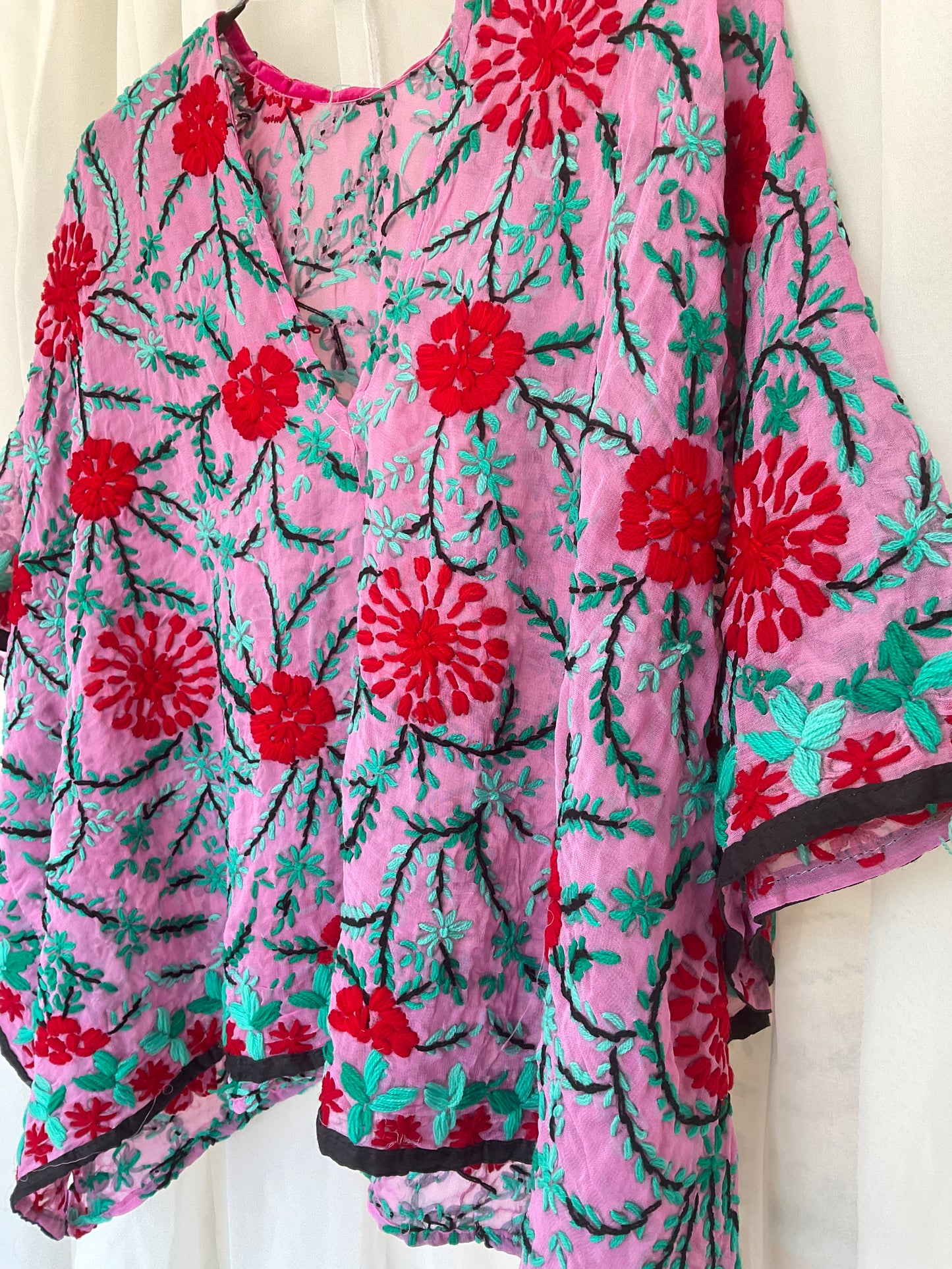 Azmiralda Hand Embroidered Crop Top| Pink