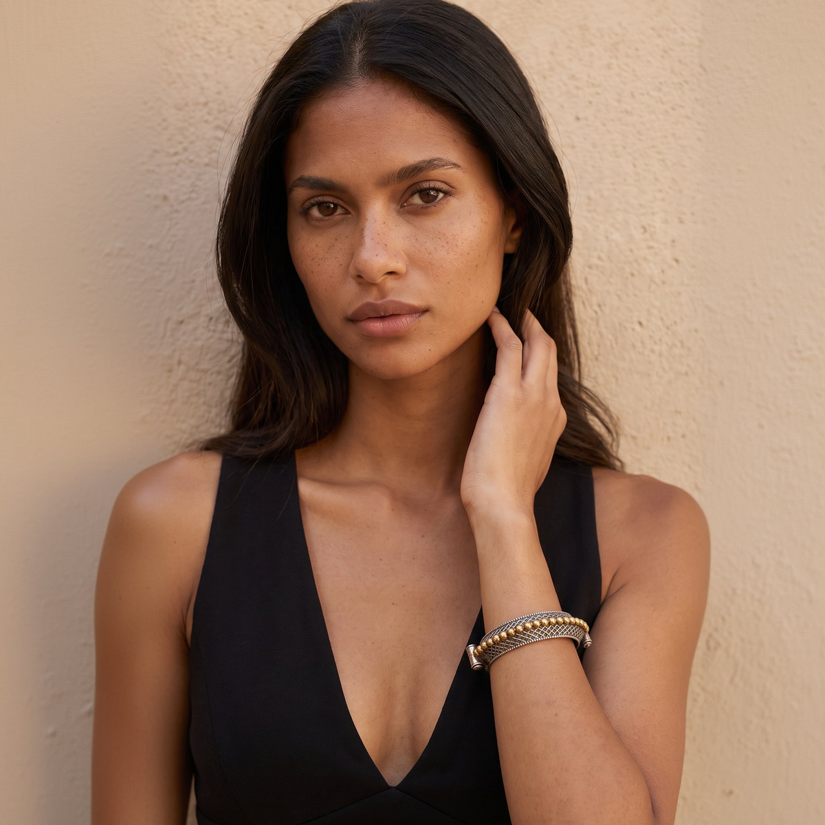 Zoya Statement Tribal Kada Bangle