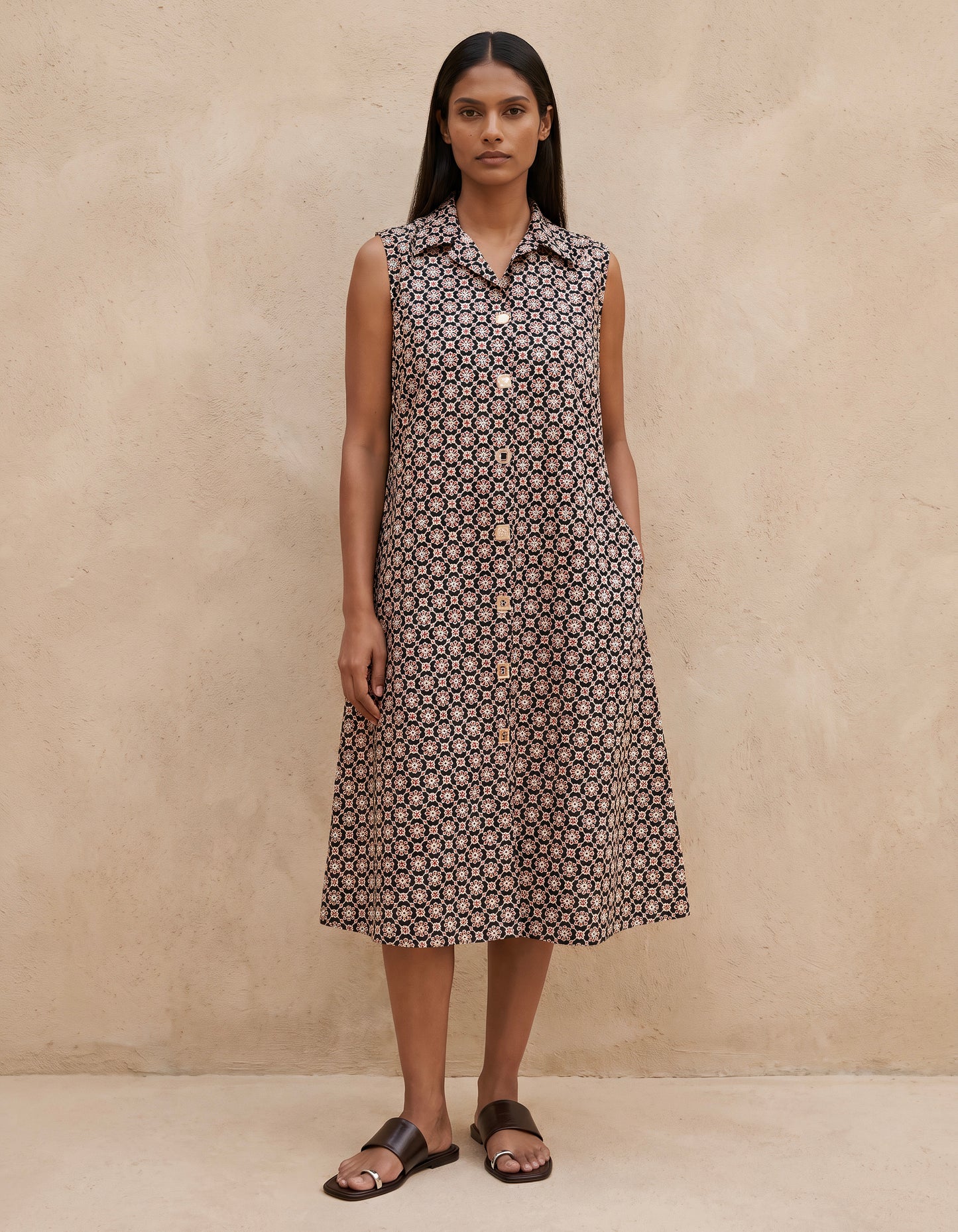 The Heritage Mirror Embroidery Dress| Black