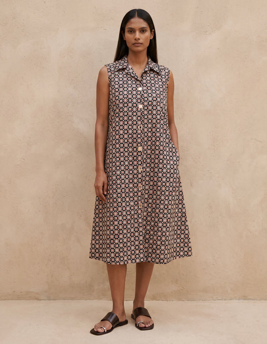 The Heritage Mirror Embroidery Dress| Black