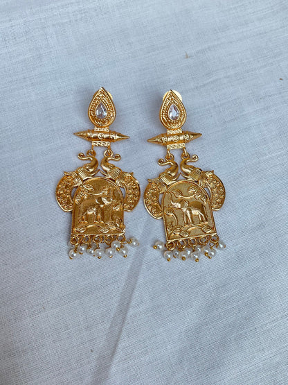 The Royal Alia Earrings